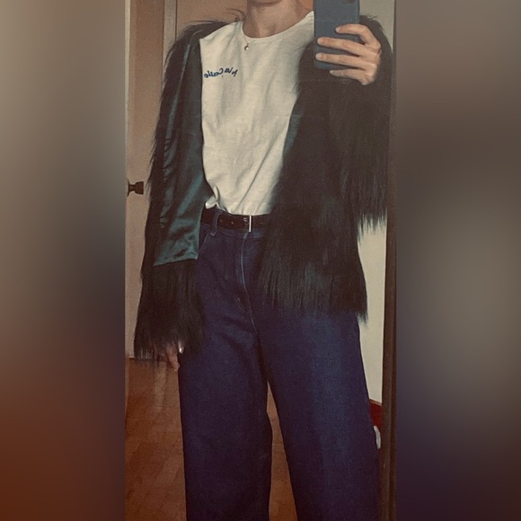 Unreal Fur coat - Picture 9 of 9